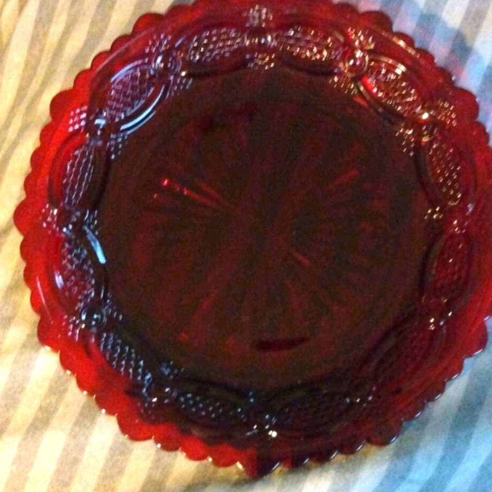 Avon Cape Cod 1876 Ruby red salad plates